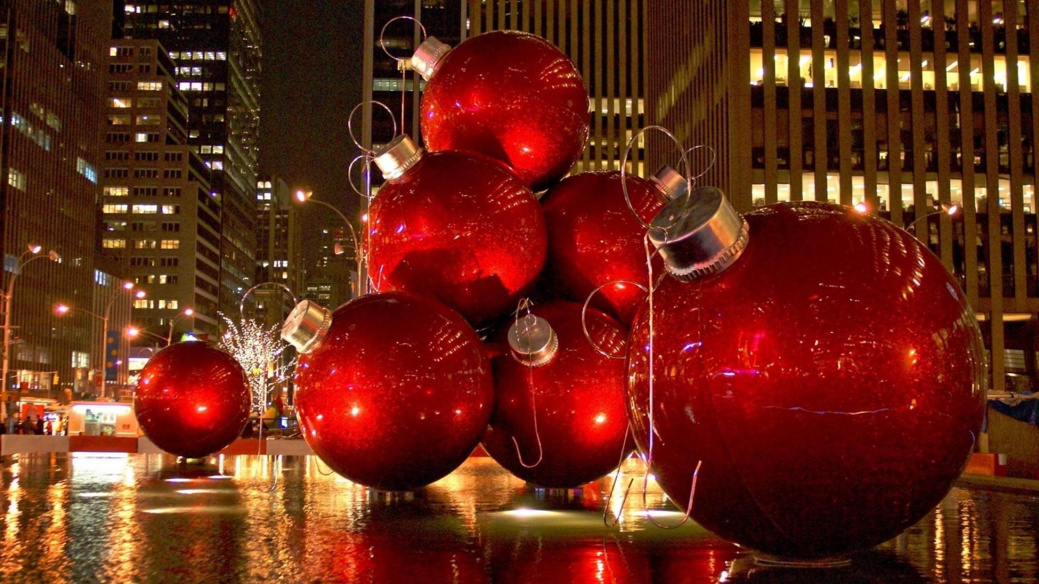 nyc_holiday_decorations
