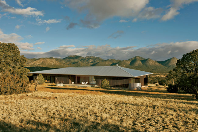 Lone Mountain Ranch House by Rick Joy - Photo Credit Peter Ogilvie